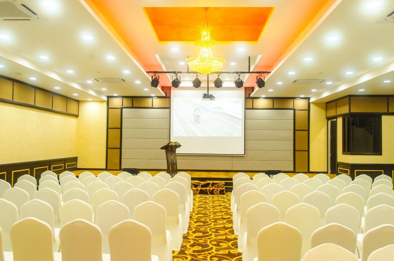U3 Hotel Subang Jaya Kültér fotó